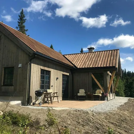 Feriehus Peaceful By Rodungen *