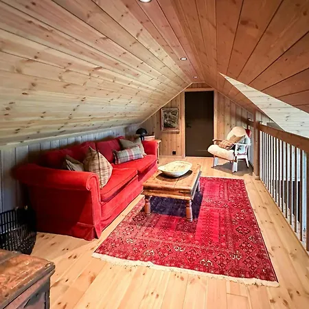 Peaceful By Rodungen Feriehus *